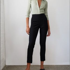 Women’s aritzia Babaton black pants